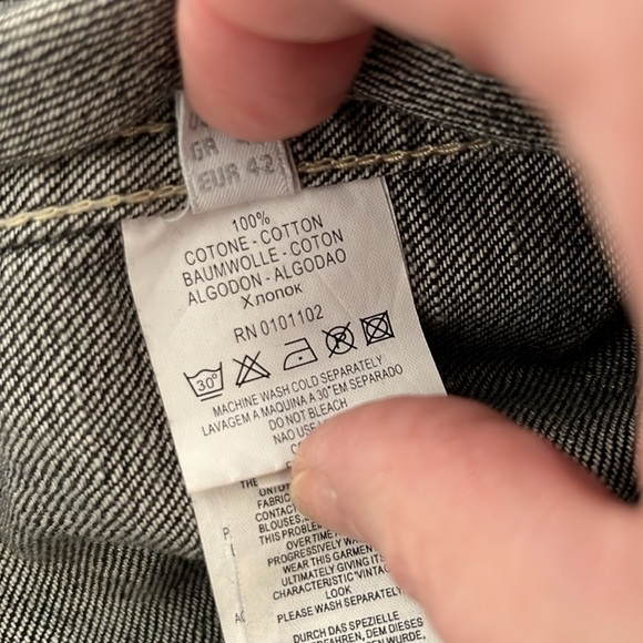 Stefanel Womens Black Demin Jean Jacket Size 10 Large Distressed Punk Goth Rock - Picture 14 of 16